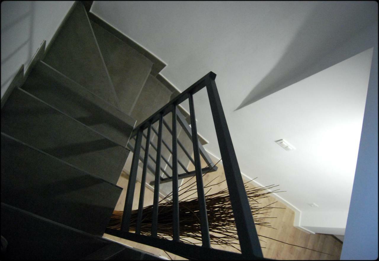 Cuencaloft Duplex La Moneda Appartement Cuenca  Buitenkant foto